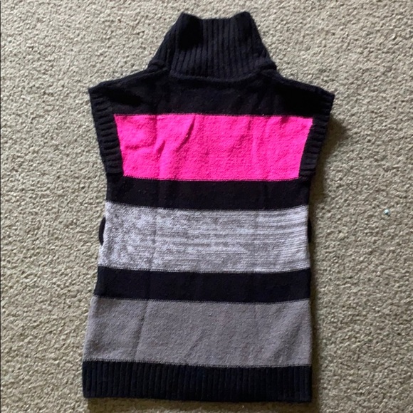 Tunic Length Sweater - Picture 3 of 4